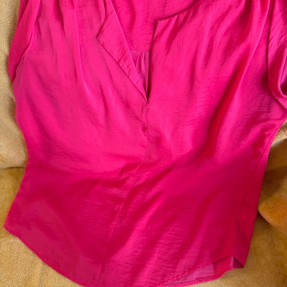 Red top - Picture 2 of 6